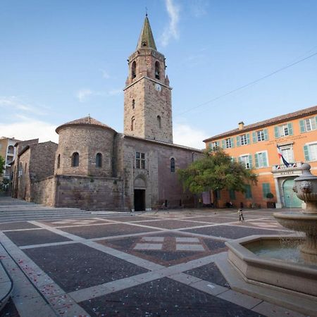 Formidable Studio Au Coeur Historique De Frejus Fréjus Exterior foto